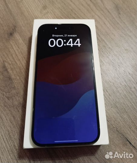 iPhone 15 Pro, 128 ГБ