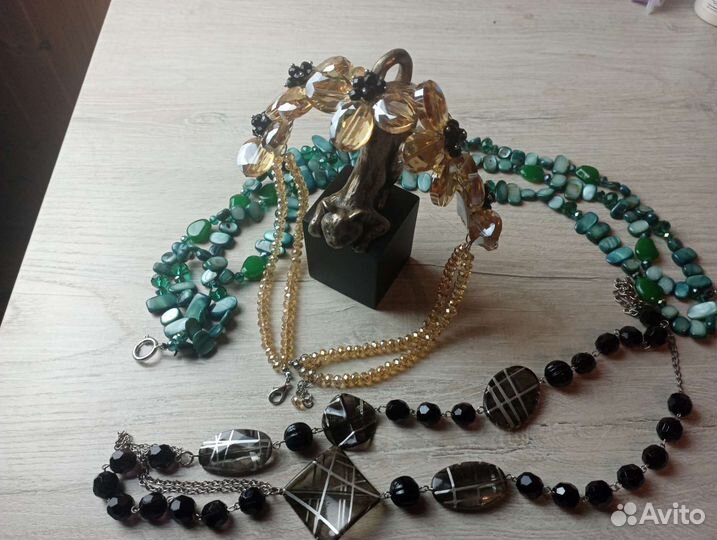 Ожерелье, бусы