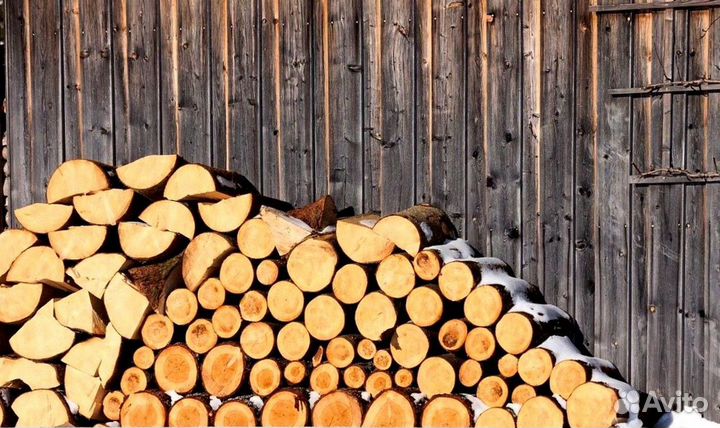 Дрова рядом