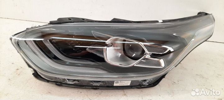 Фара левая Kia Ceed 3 2018-2021
