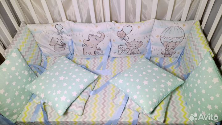 Бортики в детскую кроватку новые