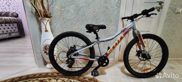 Scott Scale JR Plus 24