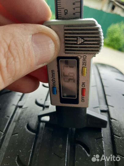 Goodyear EfficientGrip 215/60 R17