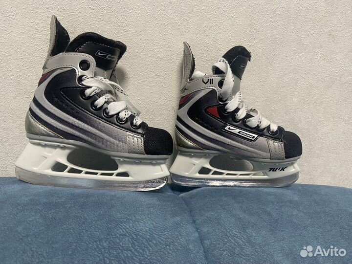Коньки хоккейные детские bauer nike 26