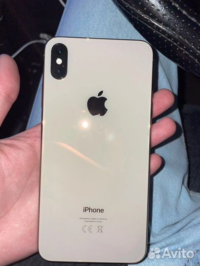 Телефон iPhone XS max 256