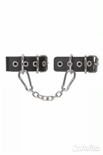 Кожаные наручники