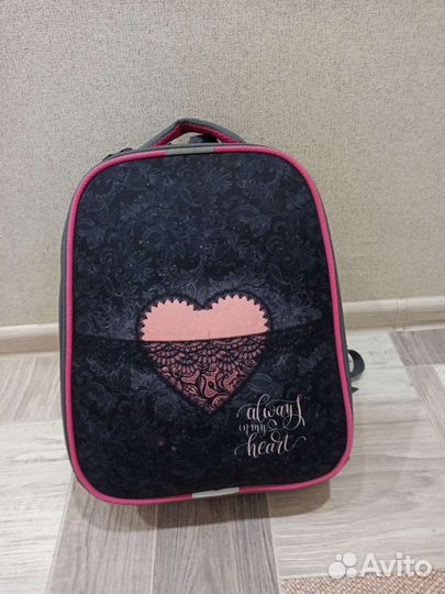 Рюкзак школьный для девочки 1-4 класс