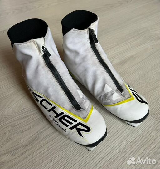 Лыжные ботинки fischer классические