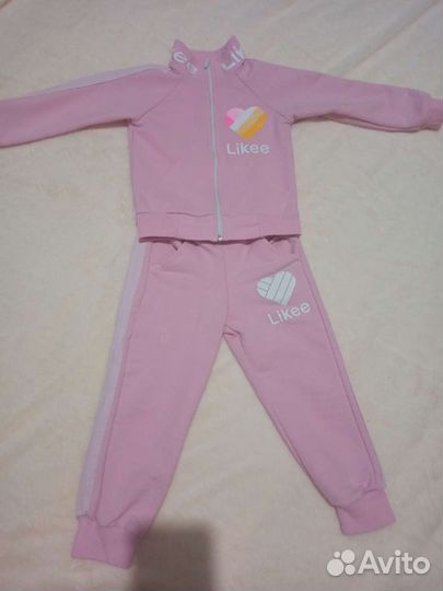 Спортивный костюм для девочки 98