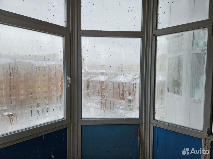 Балконная рама бу