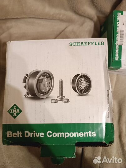 Ролик натяжной поликлинового ремня, приводного