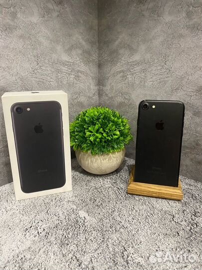 iPhone 7, 128 ГБ