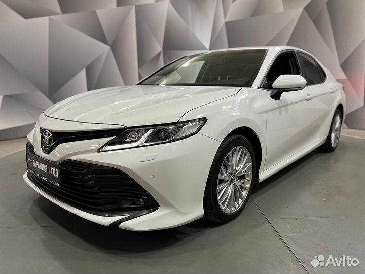 Toyota Camry 2.5 AT, 2019, 208 000 км