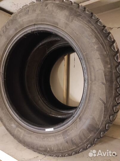 Goodyear Ultragrip Ice Arctic 205/65 R16 99T