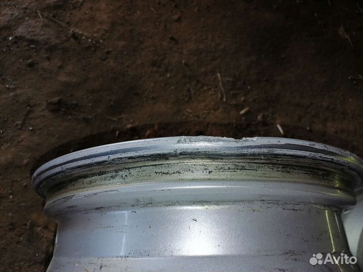 Продам диски на Шевроле Круз R 16