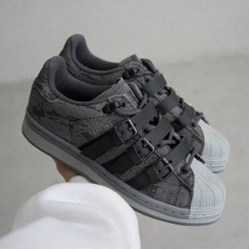 Adidas superstar rabbit hole Eur 39