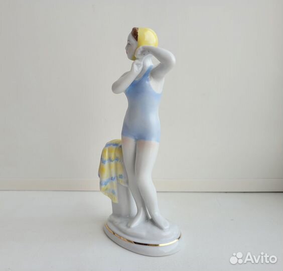 Статуэтка юная купальщица. пловчиха. лфз,1960-е