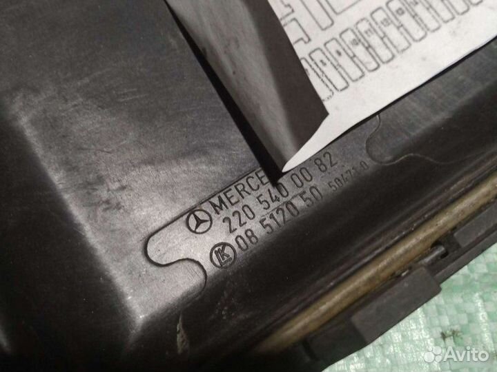 Крышка блока предохранителей Mercedes S-Class W220