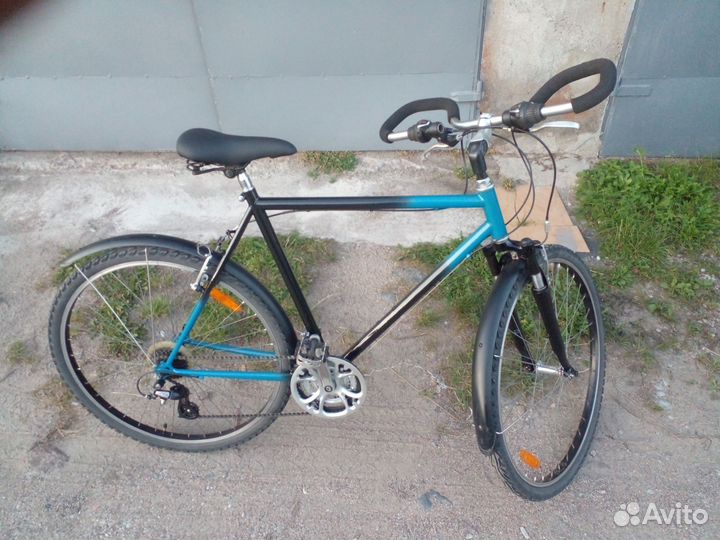 Велосипед дорожный 28