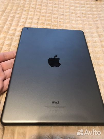 iPad 7 поколения