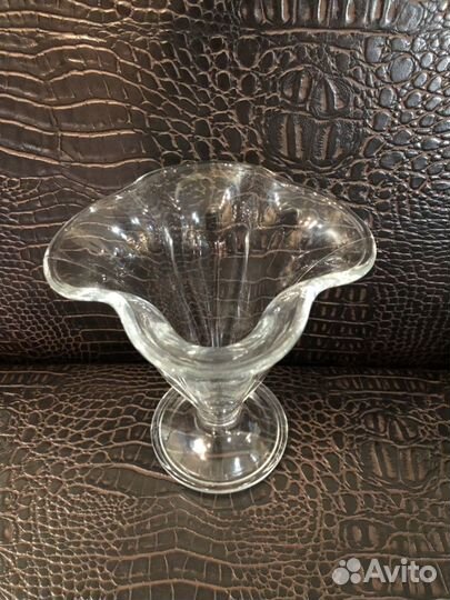 Креманка для десерта и мороженого