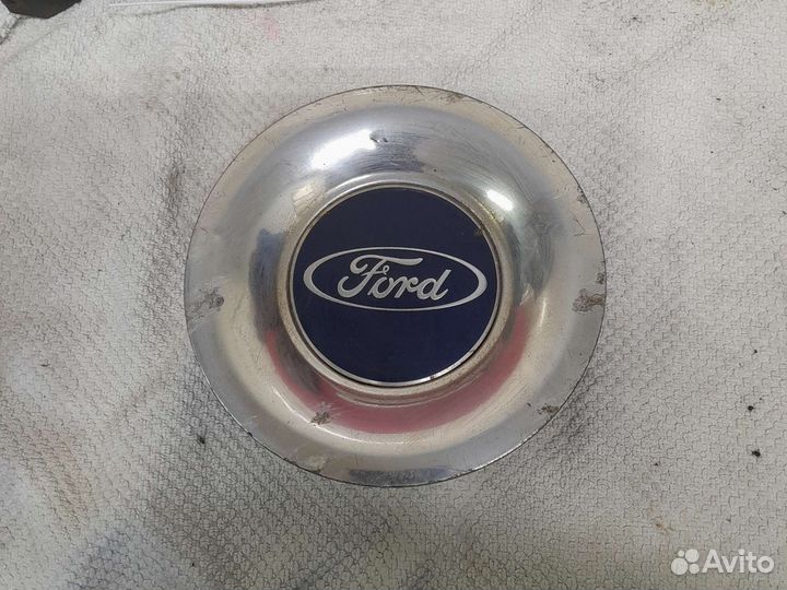 Колпачок литого диска Ford Focus 2