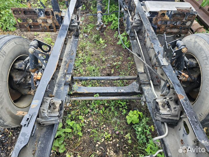 Балка передняя ман в сборе