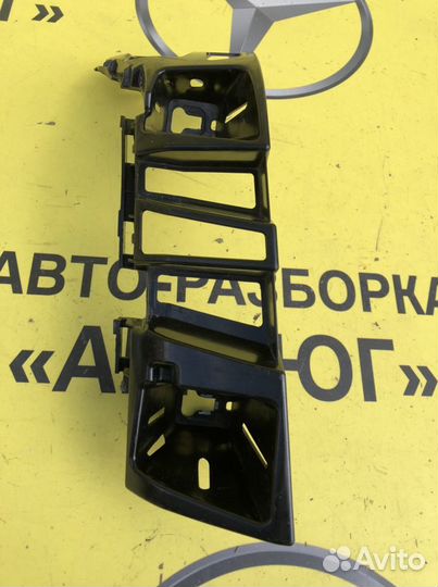 Mercedes W222 AMG Рест Кронштейн бампера заднего R