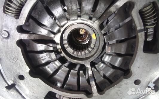 Маховик демпферный дизельный BMW 3 F30/F31 (DEA04A