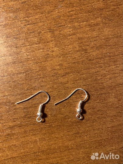 Серьги подвески из бисера на конго