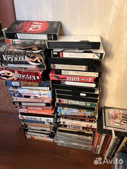 Коллекция видеокассет