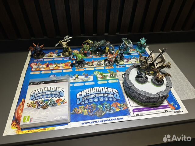 Skylanders ps3 диск, фигурки, подиум