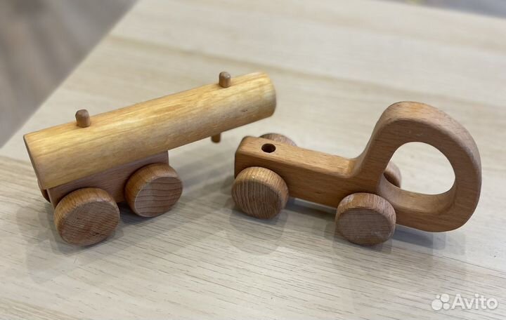 Деревянная машинка