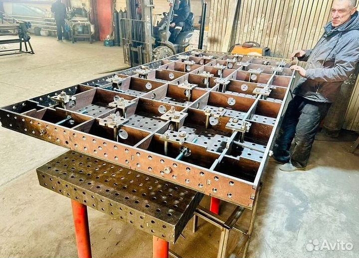 Сварочный прочный новый стол от производителя