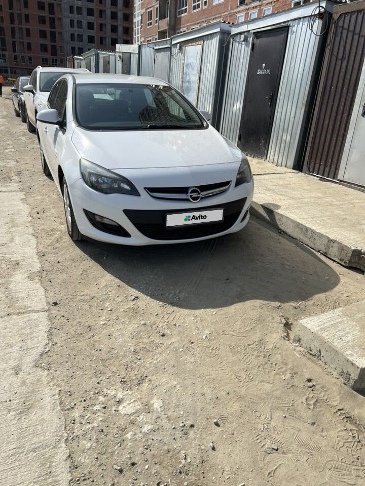 Opel Astra: фото владельца