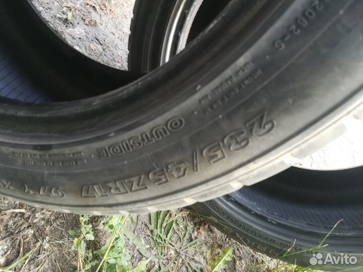 Nokian Tyres Hakka Z 235/45 R17 Y