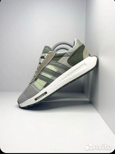 Кроссовки мужские adidas retropy e5