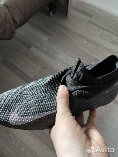 Футбольные бутсы Nike