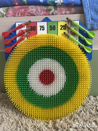 Игрушка мишень дартс с дротиками