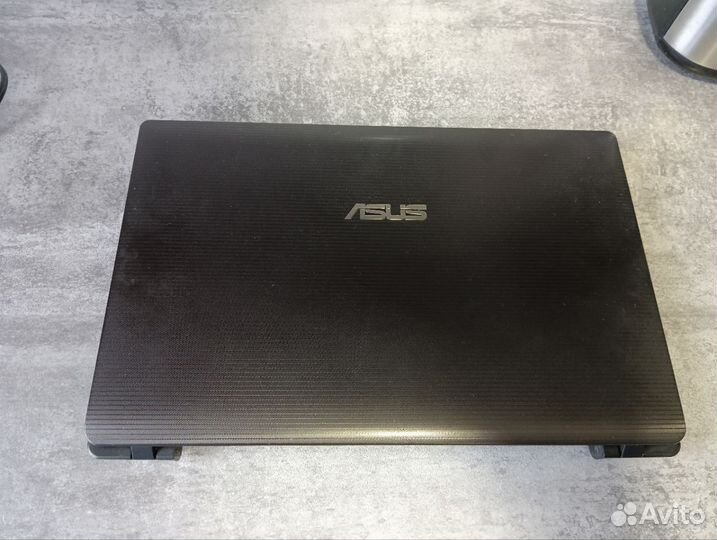 Ноутбук Asus