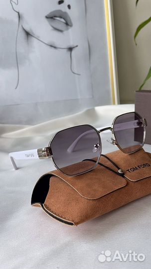 Солнцезащитные очки унисекс tom ford