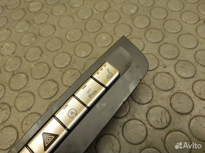 Блок кнопок Mercedes-Benz B 180 W246 M270.910 1.6