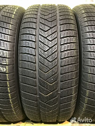 Pirelli Scorpion Winter 255/55 R19 111V