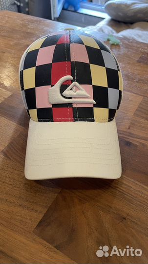 Кепка quicksilver