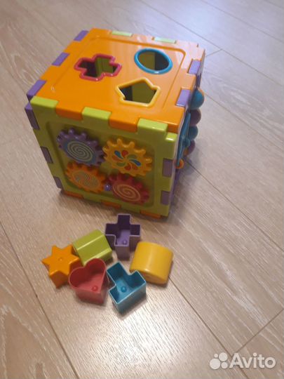 Развивающие игрушки для малышей