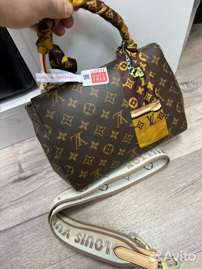 Сумка Louis Vuitton