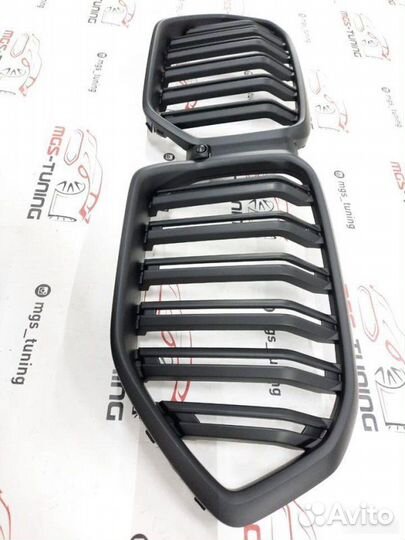 Решетка в BMW Х6 G06 стиль Х6М Черный мат