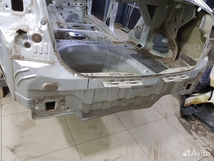 Панель задняя (Kia Cerato)