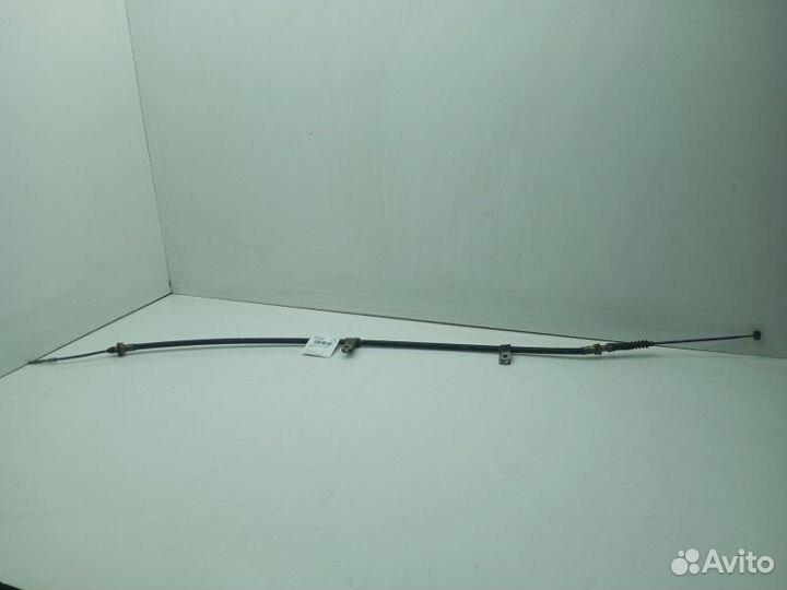 Трос стояночного тормоза передний Mitsubishi L300