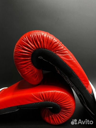 Боксерские перчатки everlast с сеткой, кожа RED